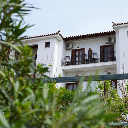 Hotel Defkalion Alli Meria Exterior foto